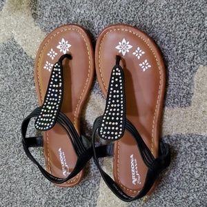 Youth size 2 black sandals